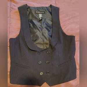 New York & Company vest